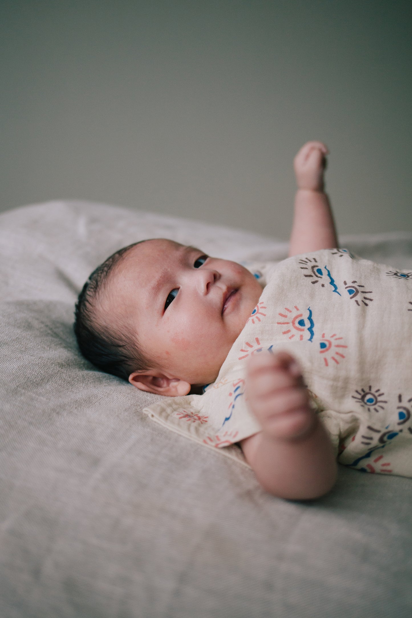 Riffle Amsterdam - Babyshirt T-shirt Joan woven muslin aop sunshine