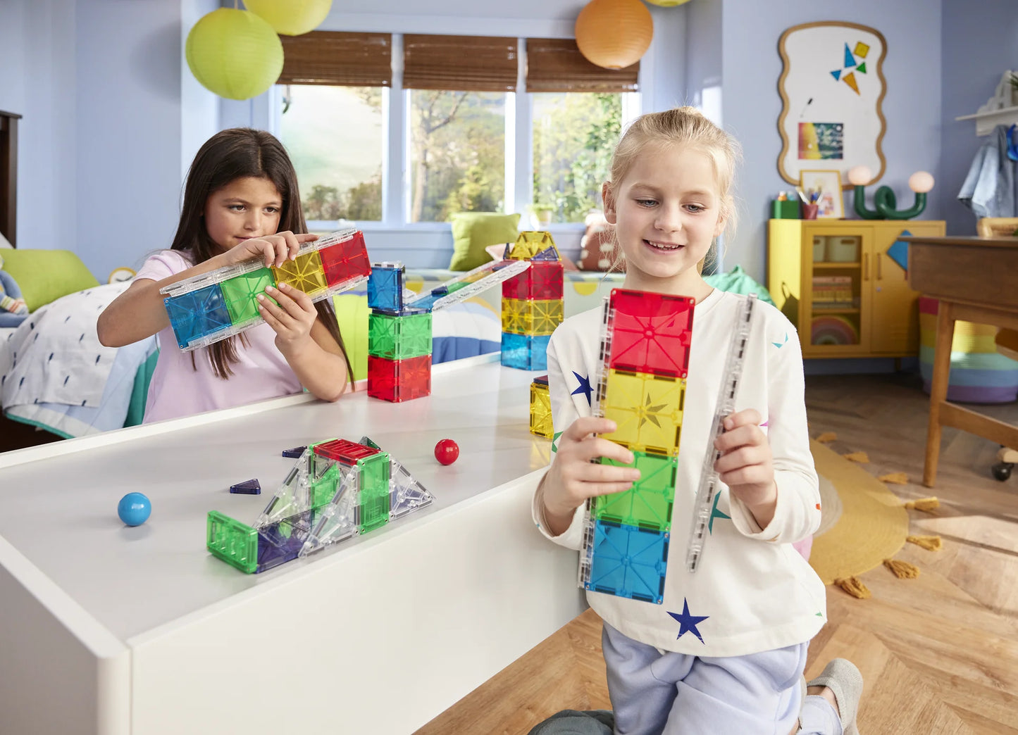 Magna-Tiles - Rail Racers Deluxe 90-Piece Set