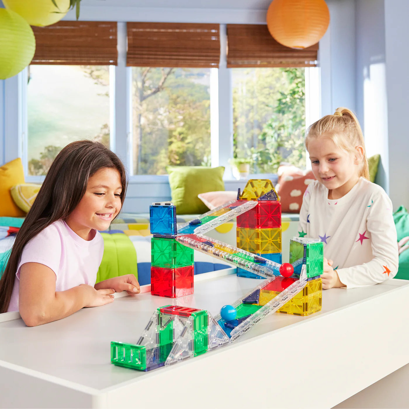 Magna-Tiles - Rail Racers Deluxe 90-Piece Set