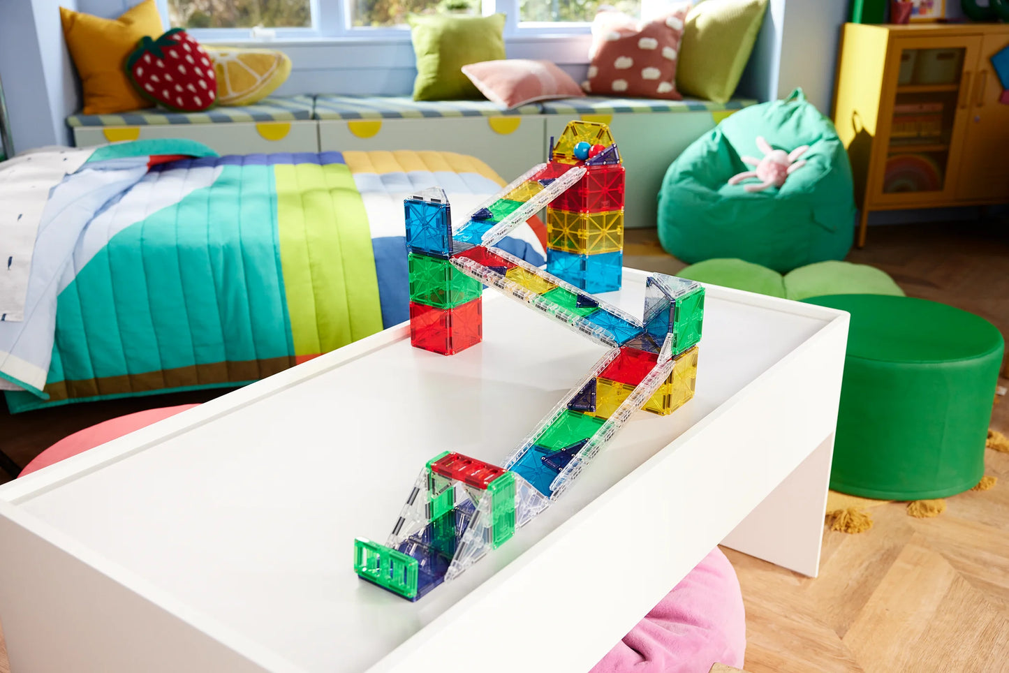 Magna-Tiles - Rail Racers Deluxe 90-Piece Set