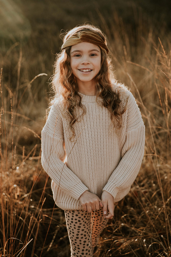 Yuki - Chunky Knitted Sweater Moon