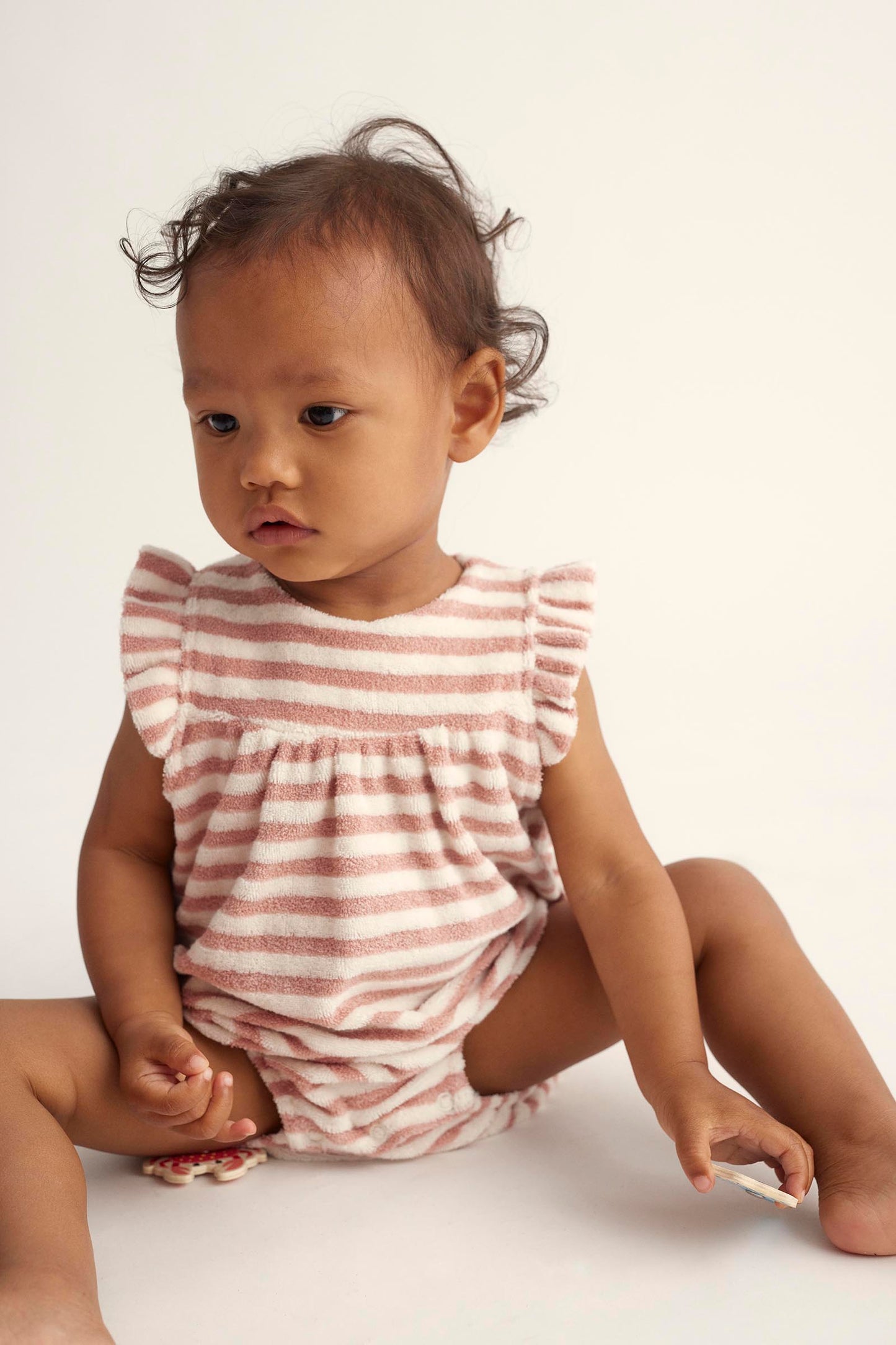 Cozmo - Organic striped baby romper badstof