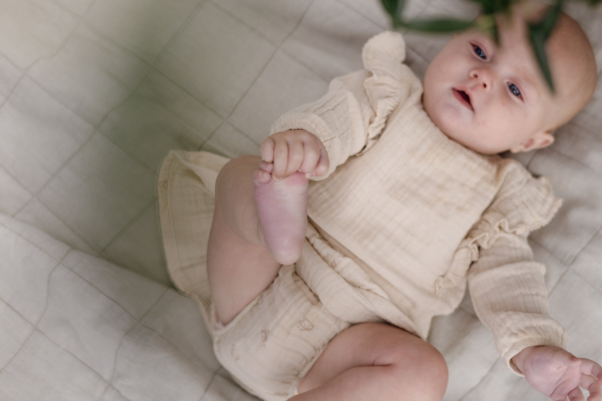 LEVV Babyshirt Babysweater Kira light sand