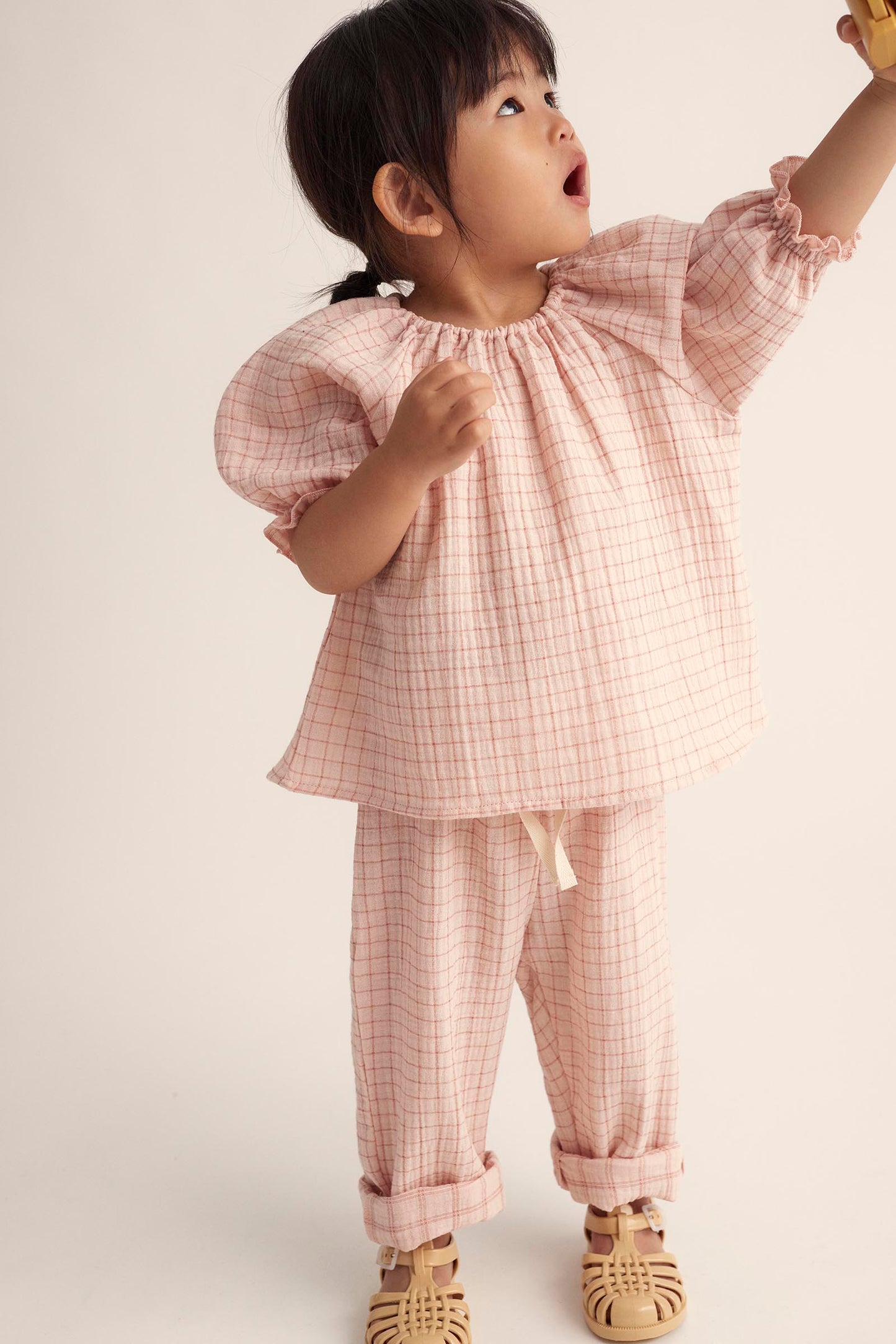 Cozmo - Organic Plaid gauze Baby Top crystal pink