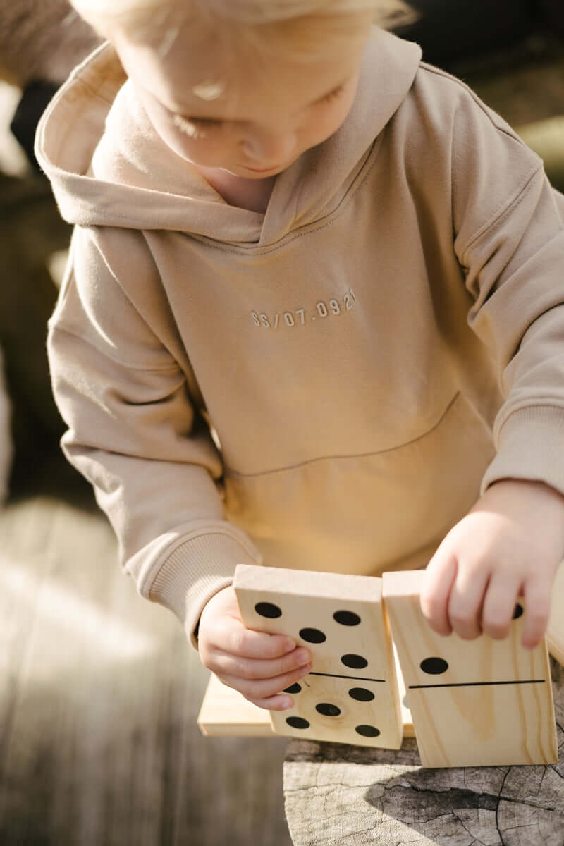 LEVV Jongens Beige sweatshirt met capuchon