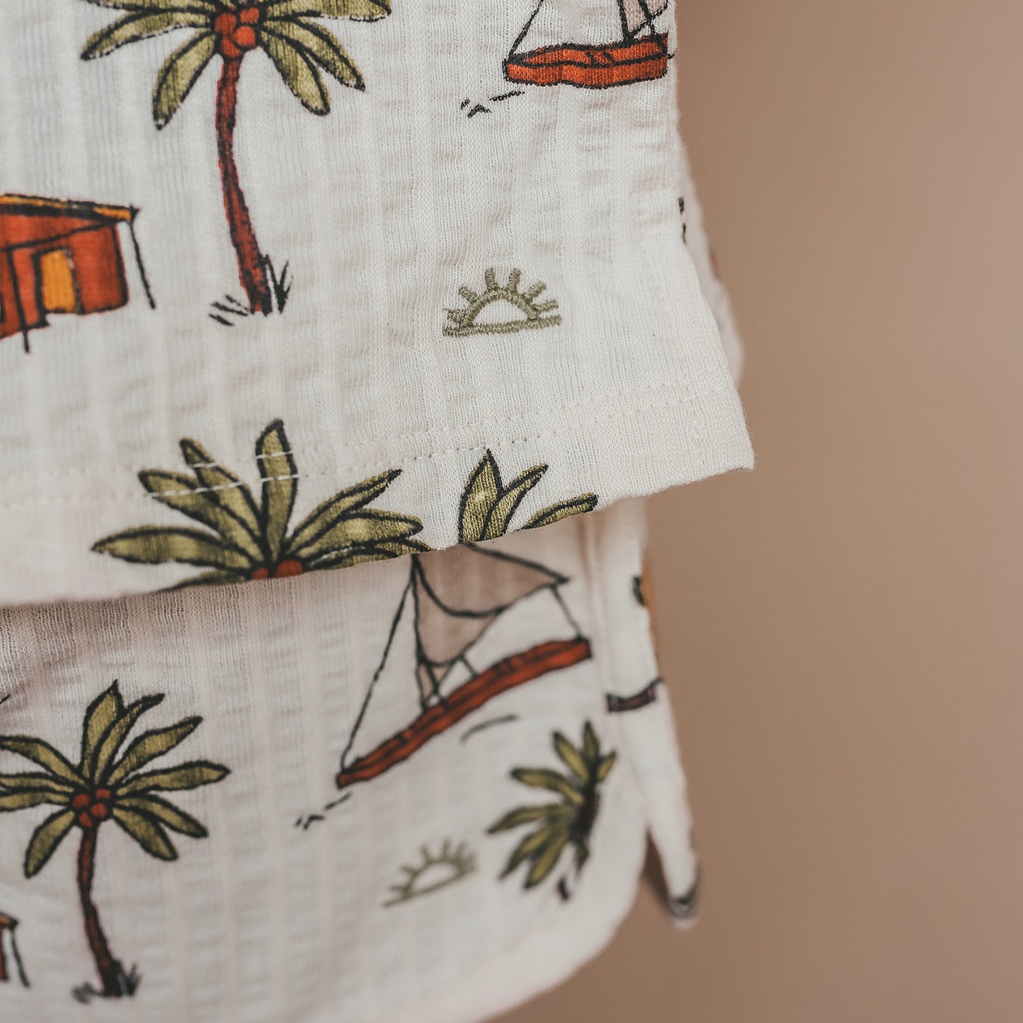 Salted Stories - Sailing Loose Shirt – White Swan | Luchtig Jongensshirt van 100% Katoen