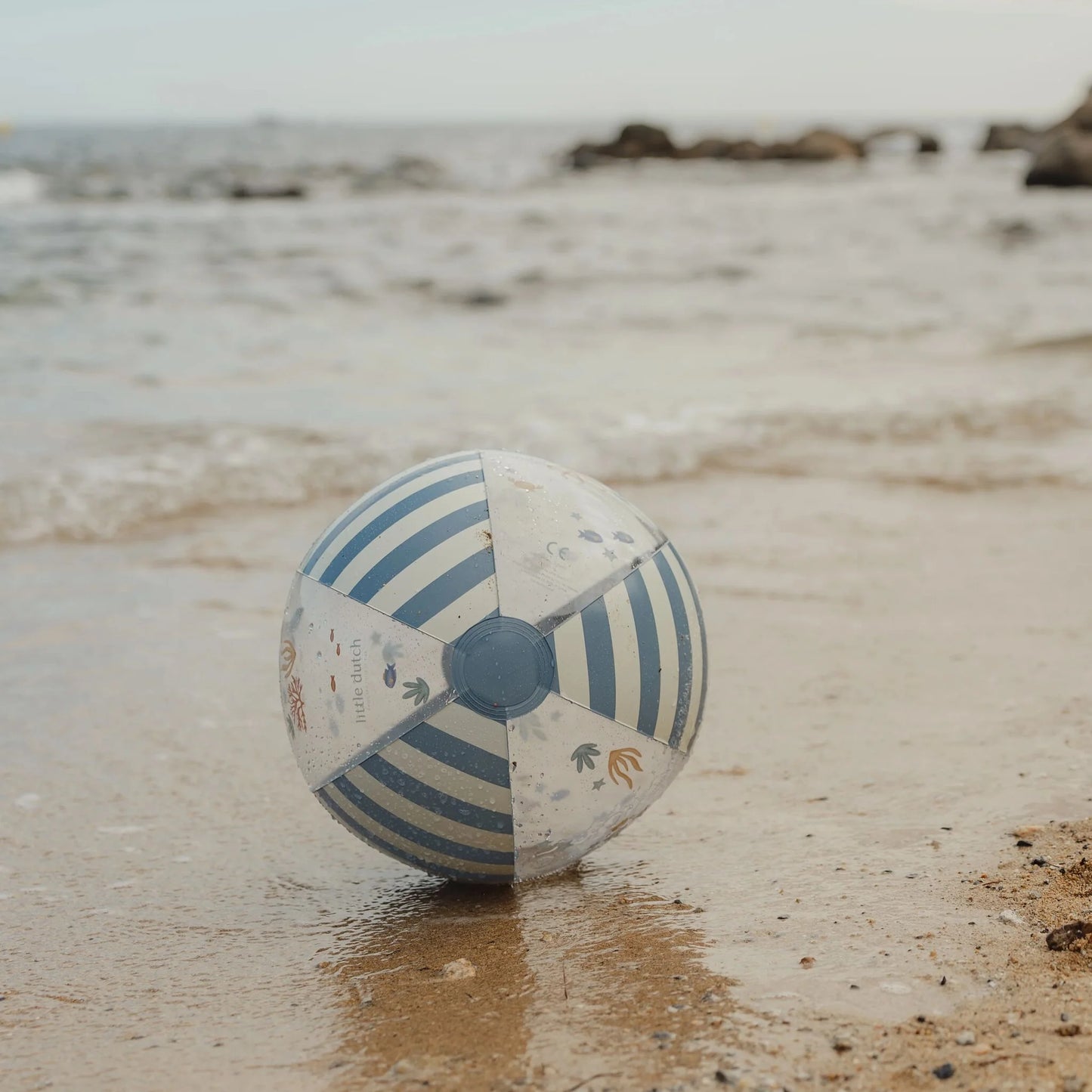 Little Dutch - Strandbal | Blauw | Ocean World