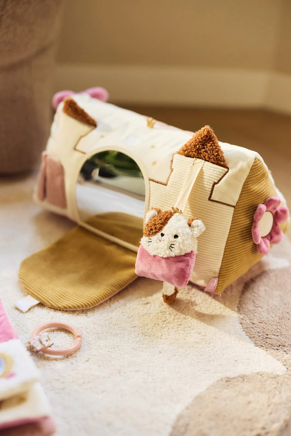 Jollein - Activity Triangle – Flower Fairies | Zachte Activiteitendriehoek voor Baby’s