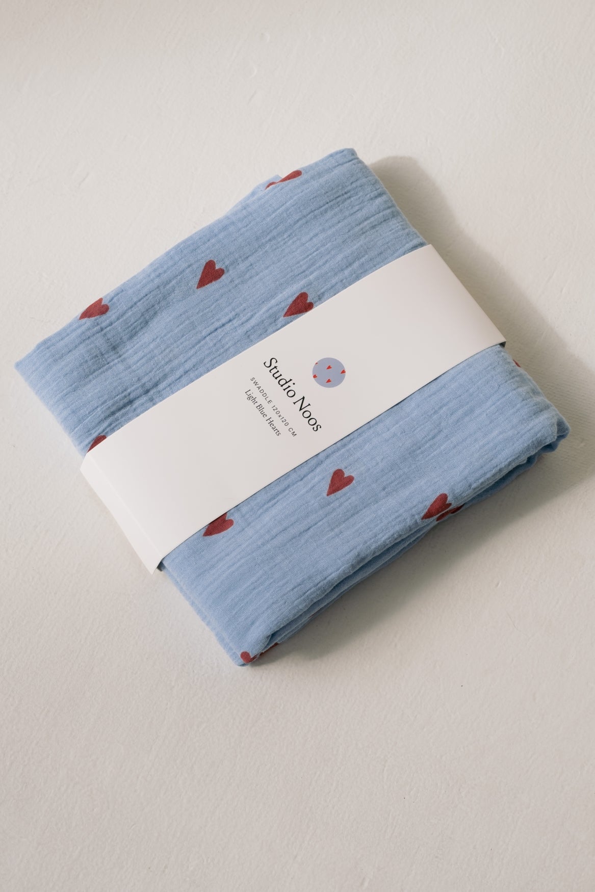 Studio Noos – Light Blue Hearts Swaddle 120x120 cm Large