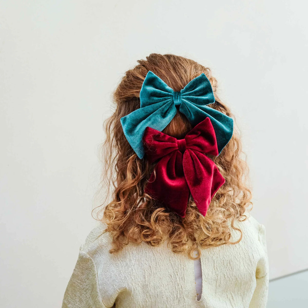 Mimi & Lula – Velvet Agnes Bows | Burgundy & Teal | 2 stuks