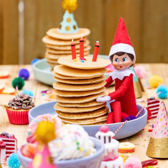 The Elf on the Shelf - Cadeau Set | Meisje Nederlandstalig | Scout Elf Pop | Softcover Verhaalboek | Adoptiecertificaat