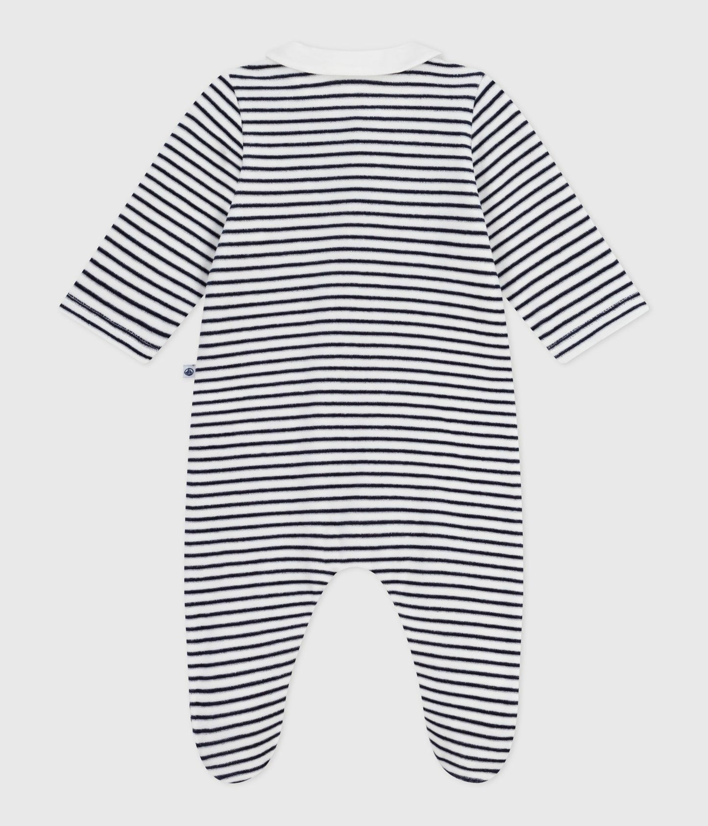 Petit Bateau – Fluwelen babypyjama met kraag en print
