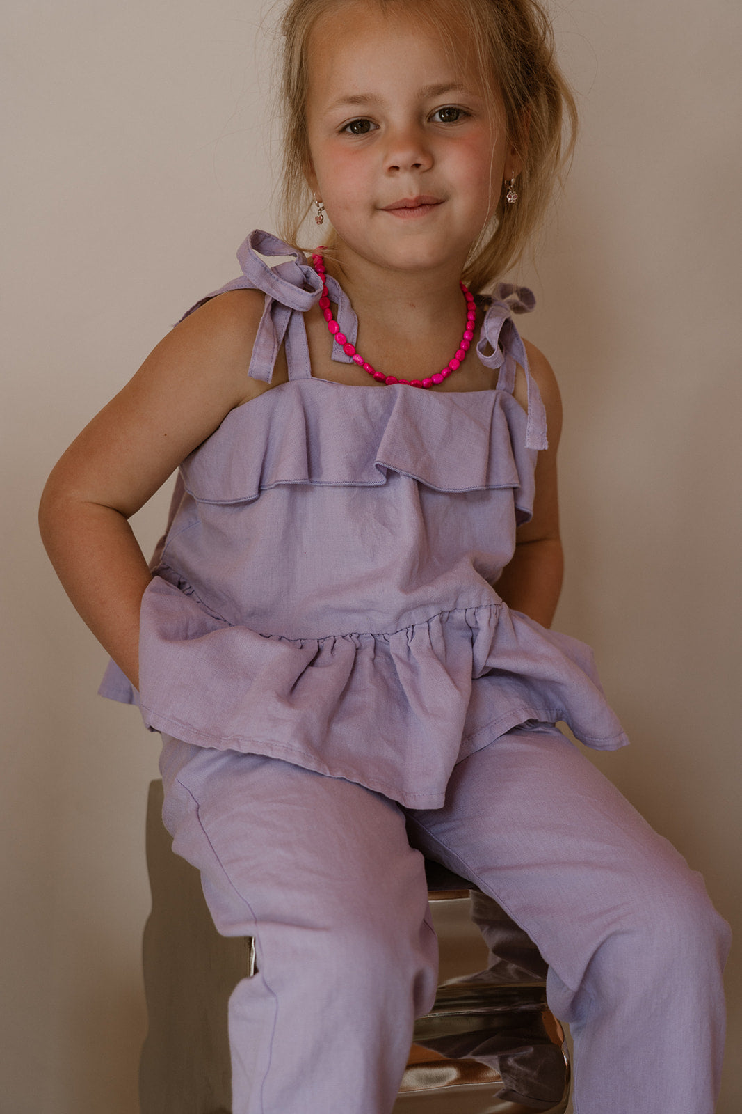 Navy Natural – Loe Ruffle Top Lila