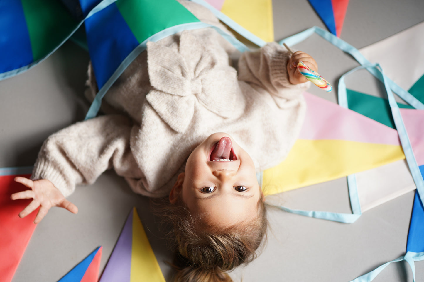 Engel. – Slingers | Circus Large