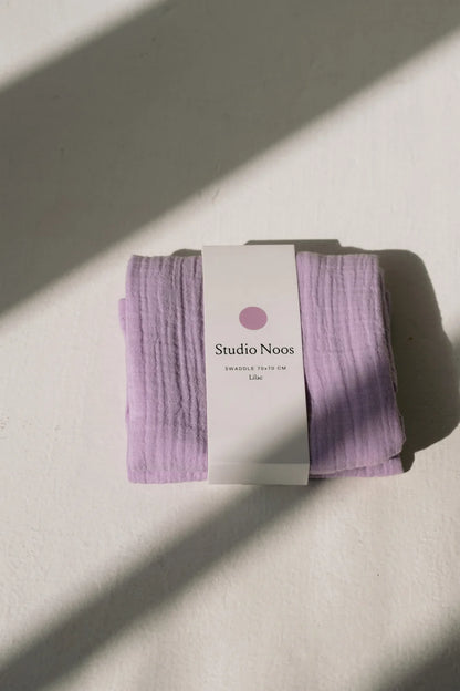 Studio Noos – Purple Swaddle Uni Hydrofiele Doek | Medium 70×70 cm