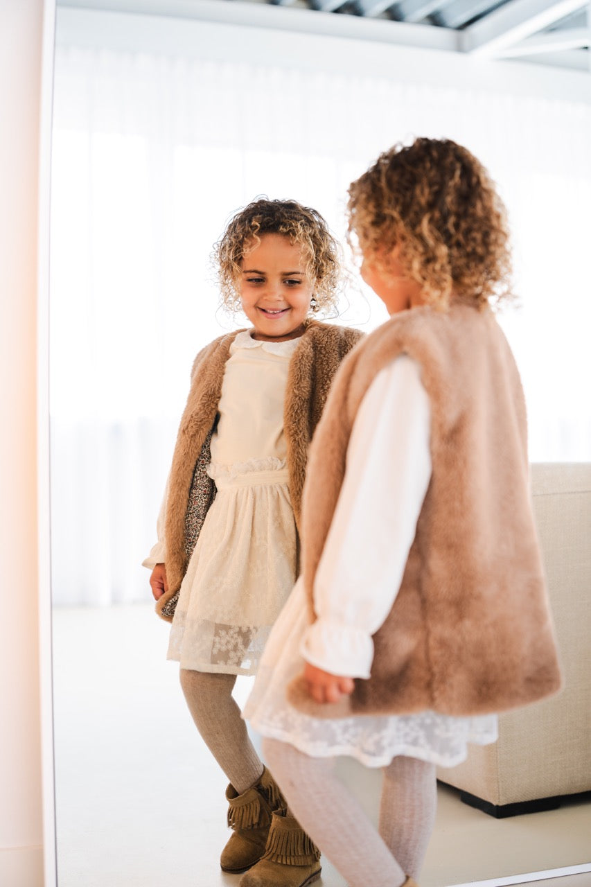 Navy Natural - Mikki Gilet Fluffy Brown