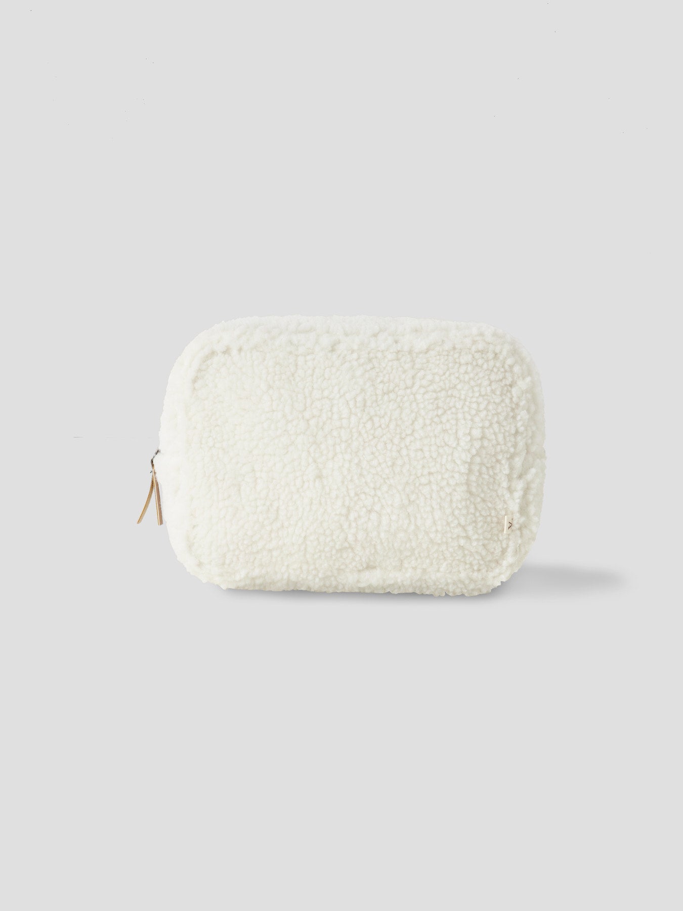 Lil’ Atelier -Etui Sherpa Toiletry Bag | Coconut Milk