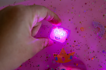 Glo Pals - Ida Pal Light-Up Cubes (lichtgevend badspeelgoed)