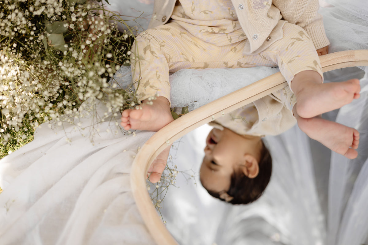 Levv - Newborn Broek Marit AOP Yellow Flower
