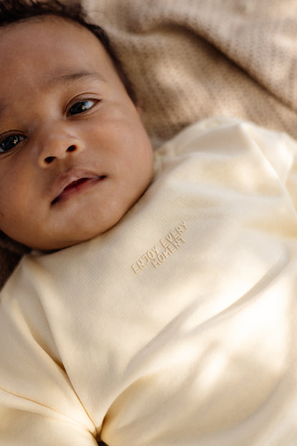 Levv - Newborn Sweater Mees Soft Yellow