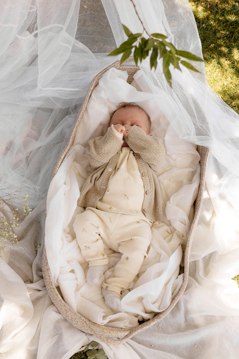 Levv - Newborn Vest Greige Melle