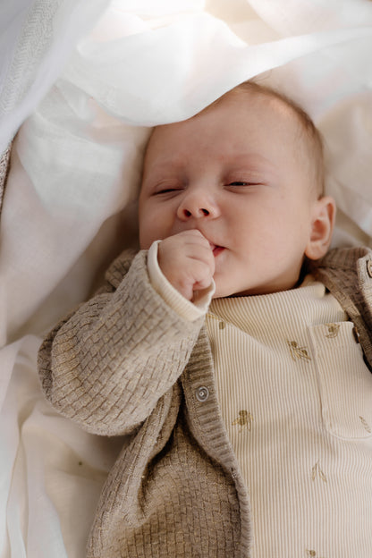 Levv - Newborn Vest Greige Melle