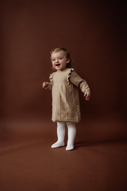 Levv - Nali Gebreide Jurk Beige | Baby Jurkje met Ruffles