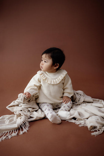 Levv  - Niki Baby Sweater White Cream | Gebreide Sweater met Romantische Ruches