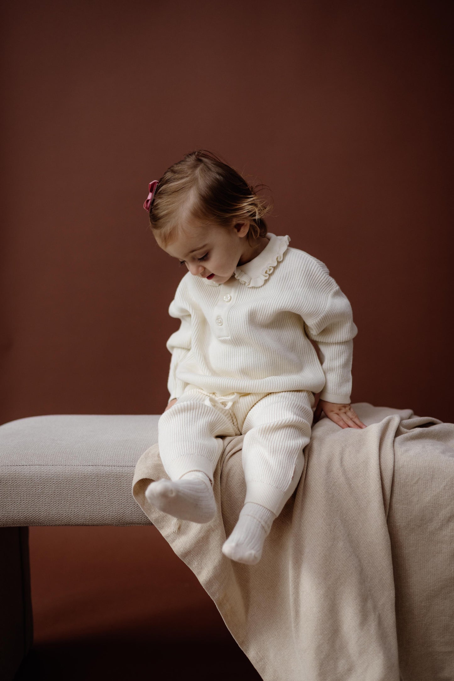 Levv  - Nikola Gebreide Sweater White Cream | Elegante Katoenen Meisjessweater met Ruches