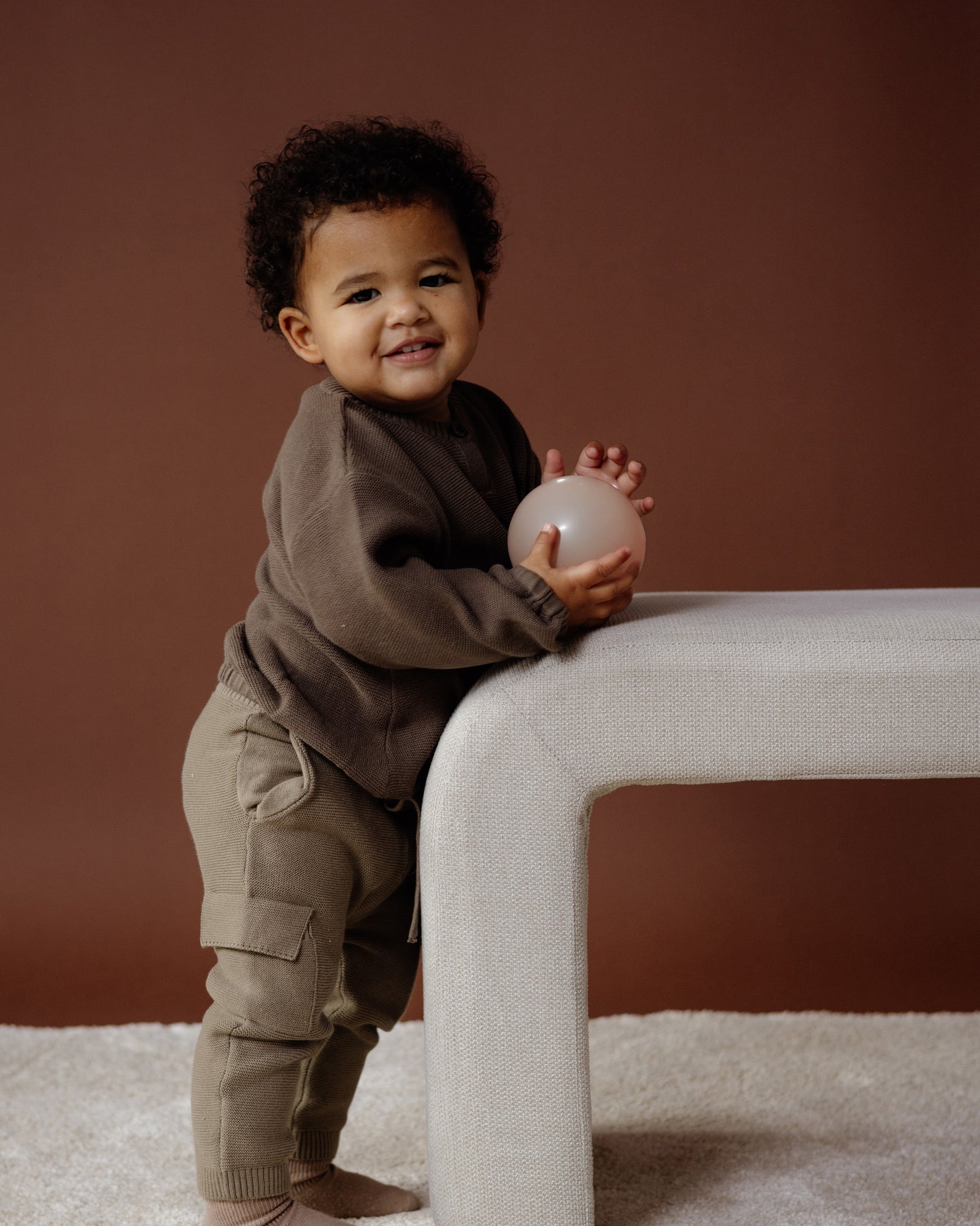 Levv  - Nolan Gebreide Cargo Broek Light Brown | Comfortabele Babybroek van 100% Katoen