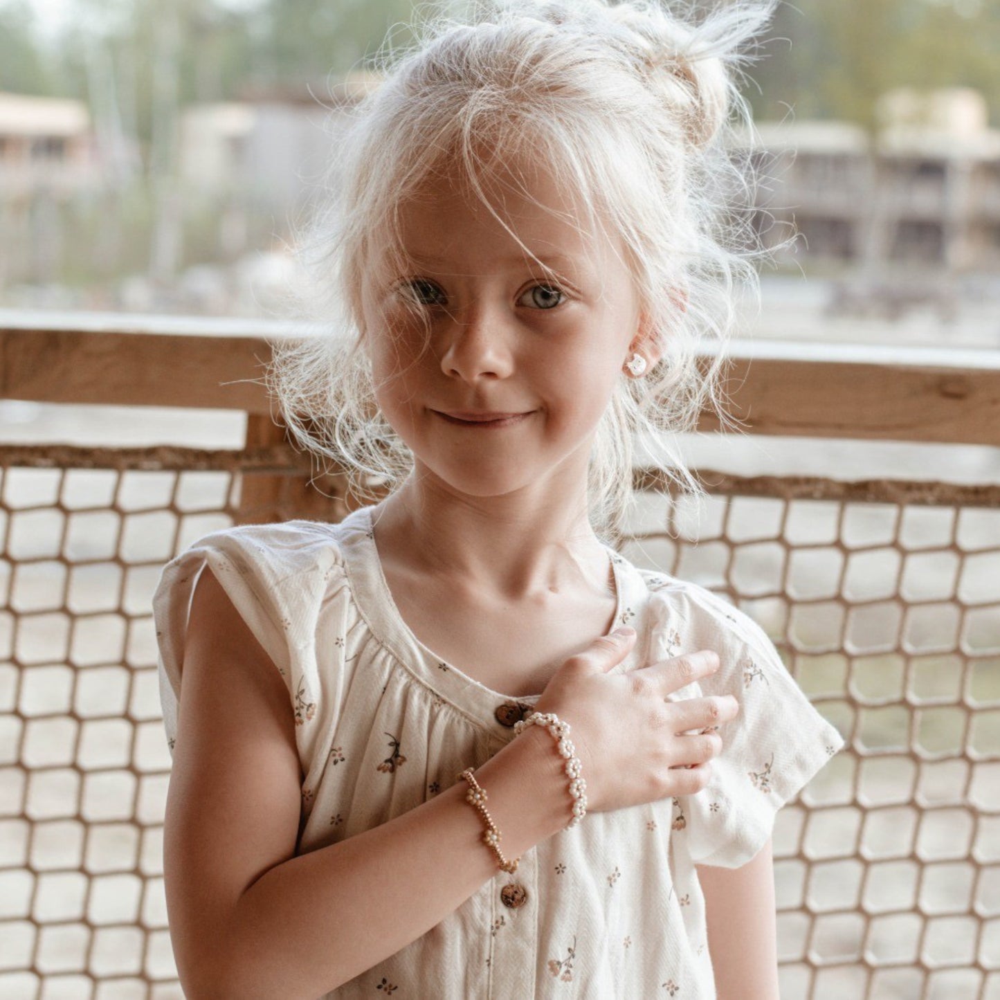 LOVEissue - Bracelet | Daisy | Pearl T2