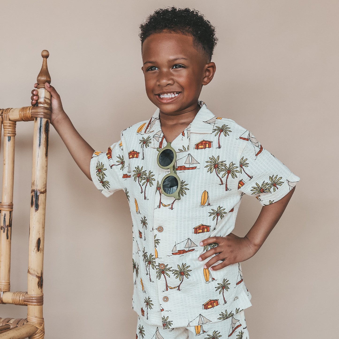 Salted Stories - Sailing Loose Shirt – White Swan | Luchtig Jongensshirt van 100% Katoen