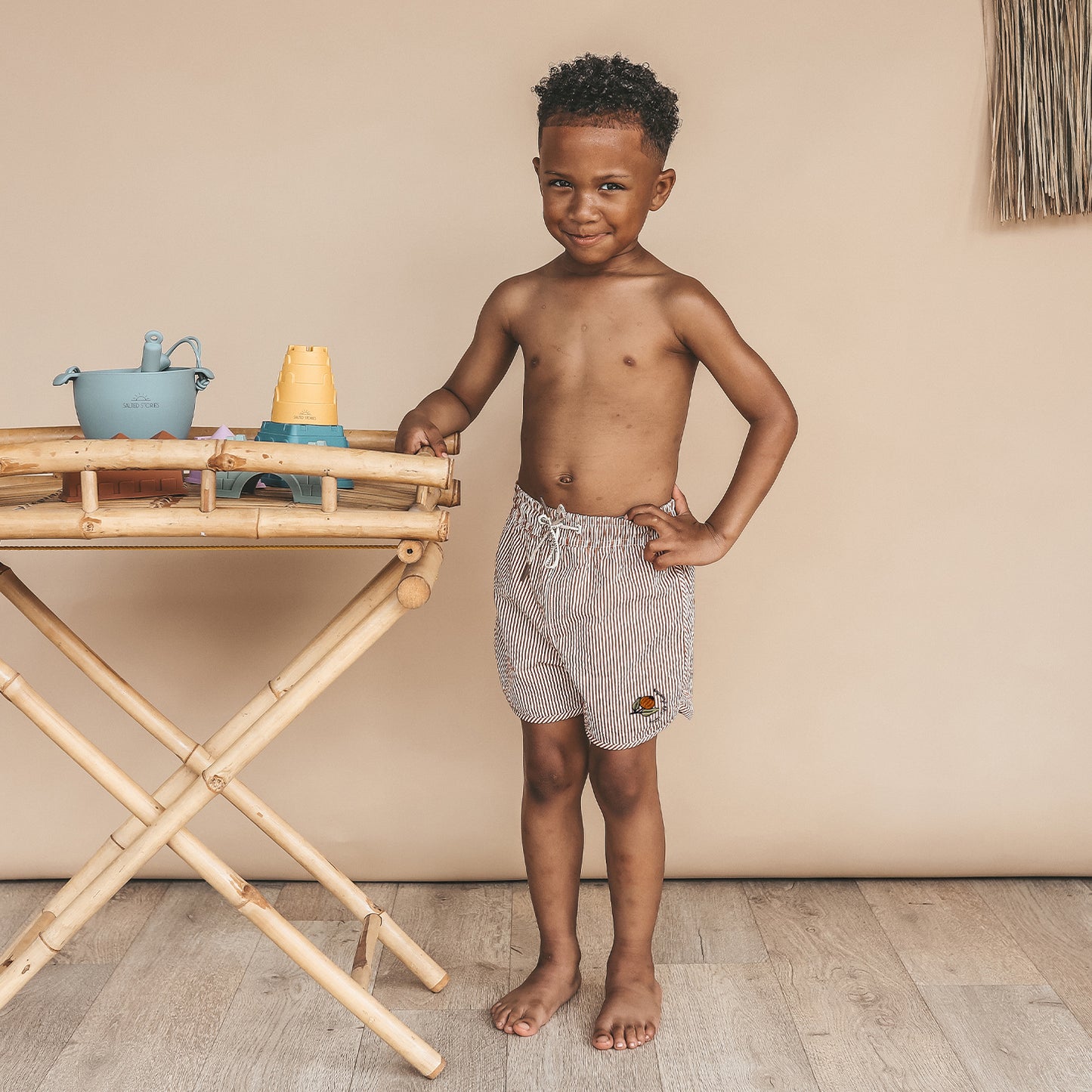 Salted Stories - Seersucker Swim Shorts Bombay Brown | Kinder Zwemshorts