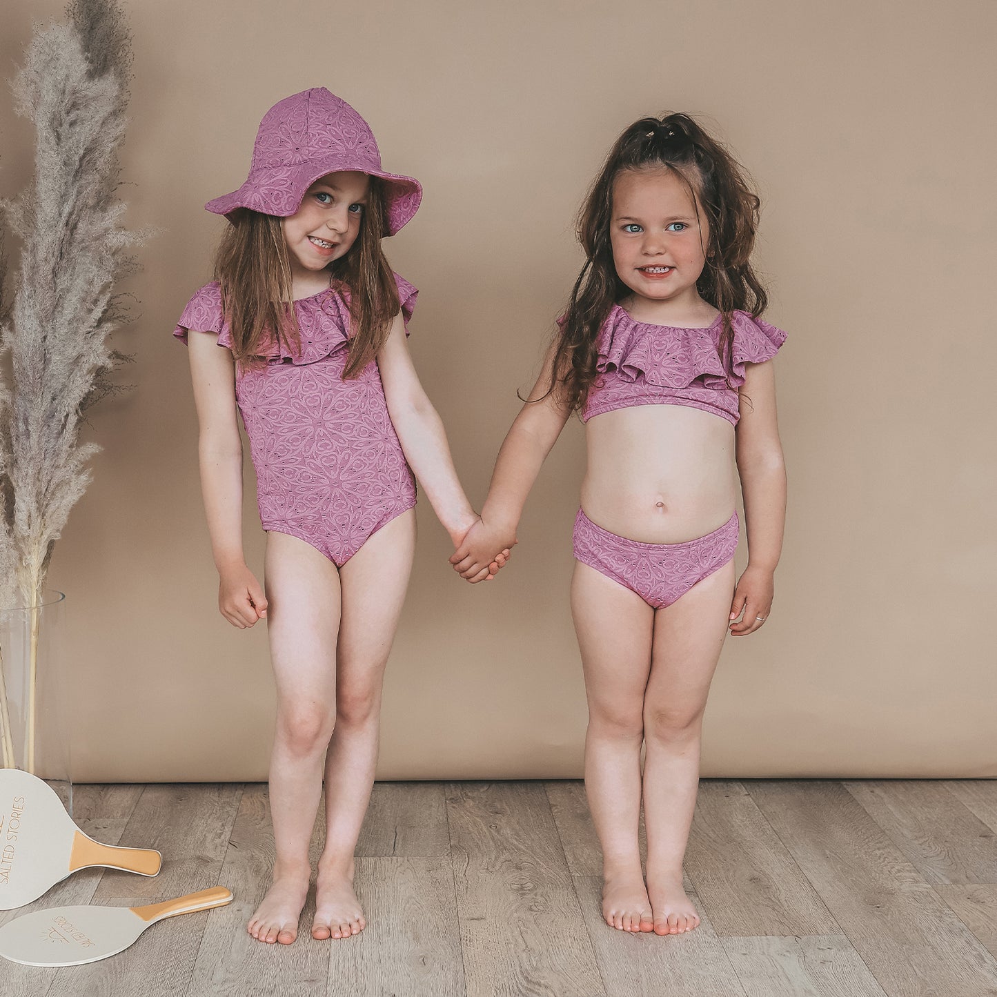 Salted Stories - Broderie Swimsuit Dusky Orchid | Luxe Meisjes Badpak met Broderie Details