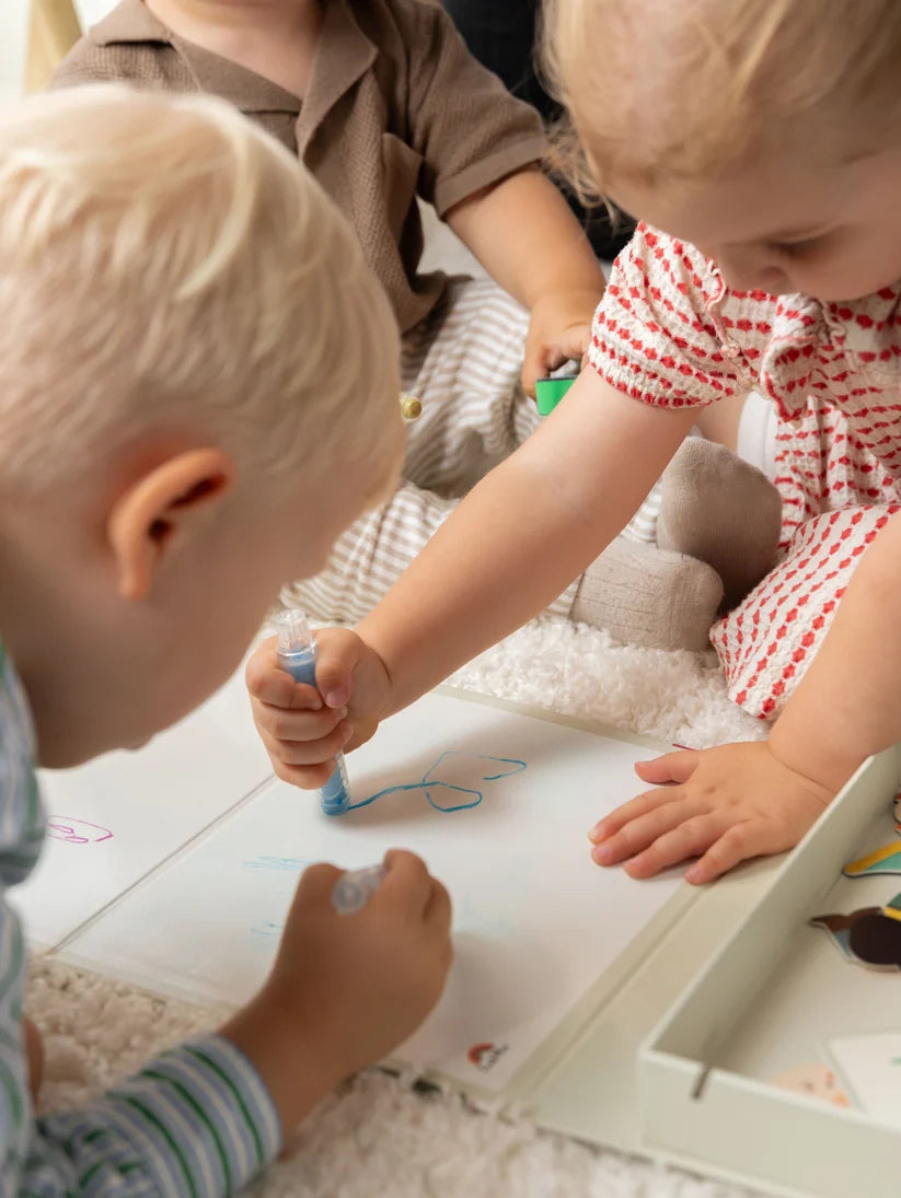 Tix & Mix - Magnetic Play Box | Farm Zone