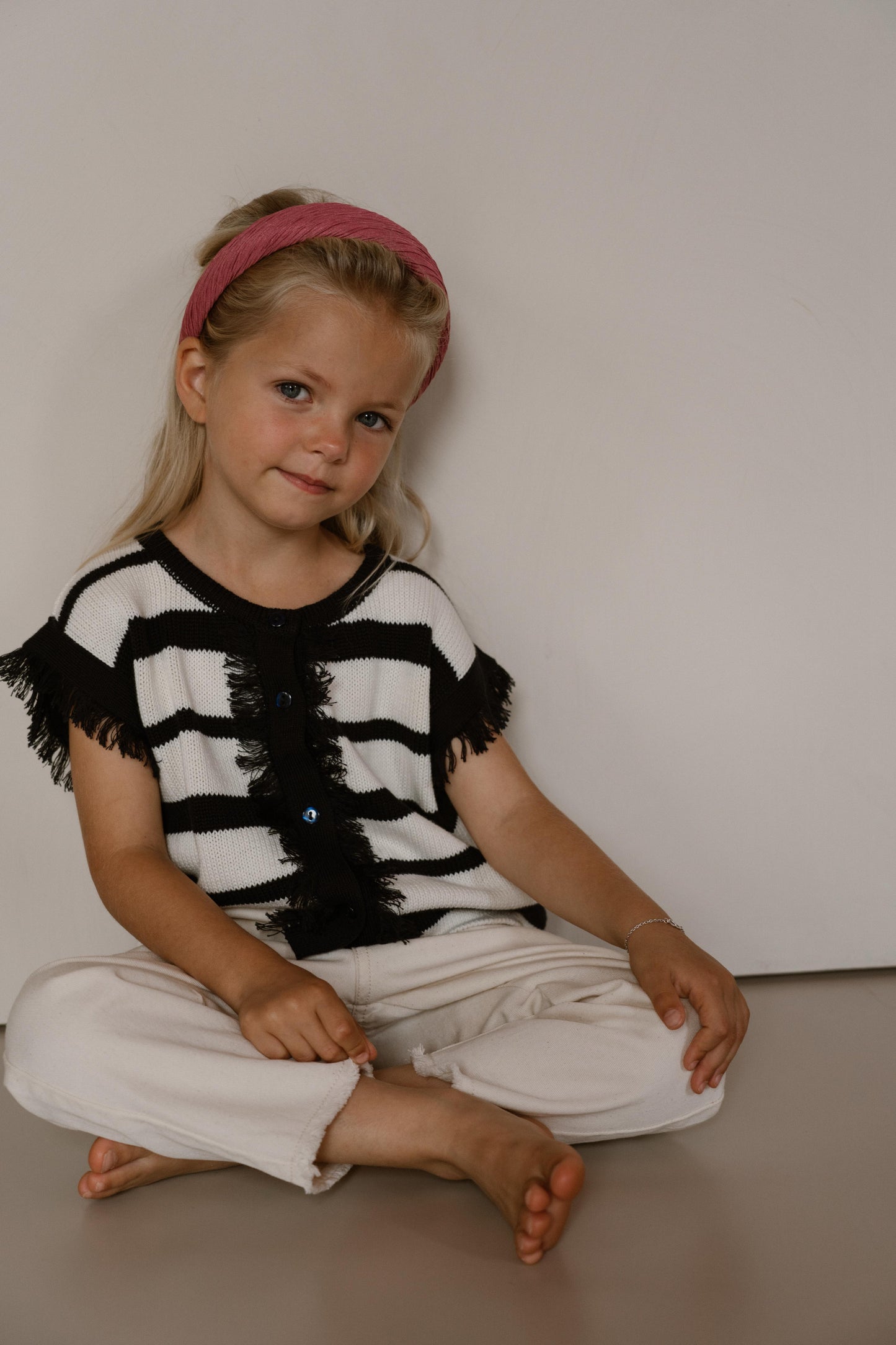 Navy Natural – Claire Striped Ruffle Gillet