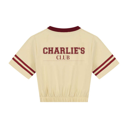 Charlie Petite Lianne T-Shirt in crème with bordeaux collar and logo, stylish and trendy design for casual wear.