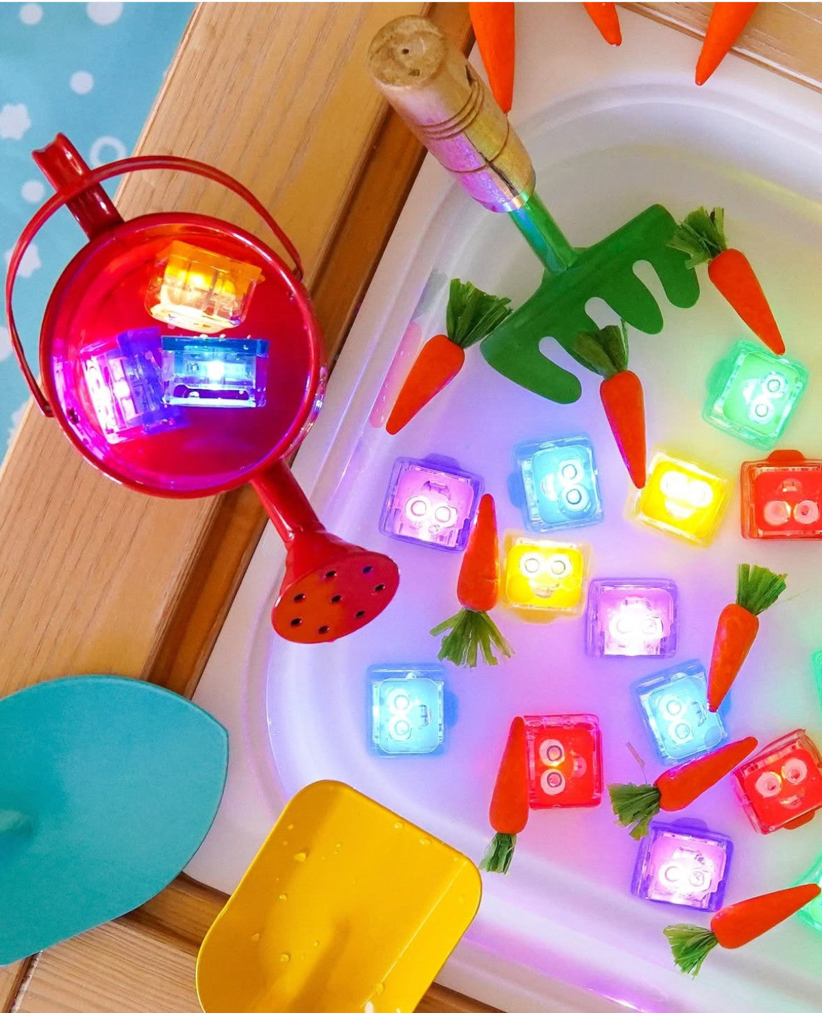 Glo Pals - Sammy Pal Light-Up Cubes (lichtgevend badspeelgoed)