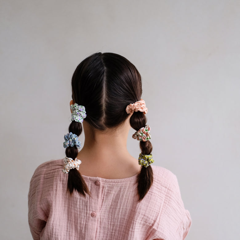 Mimi & Lula – Spring Floral Scrunchies