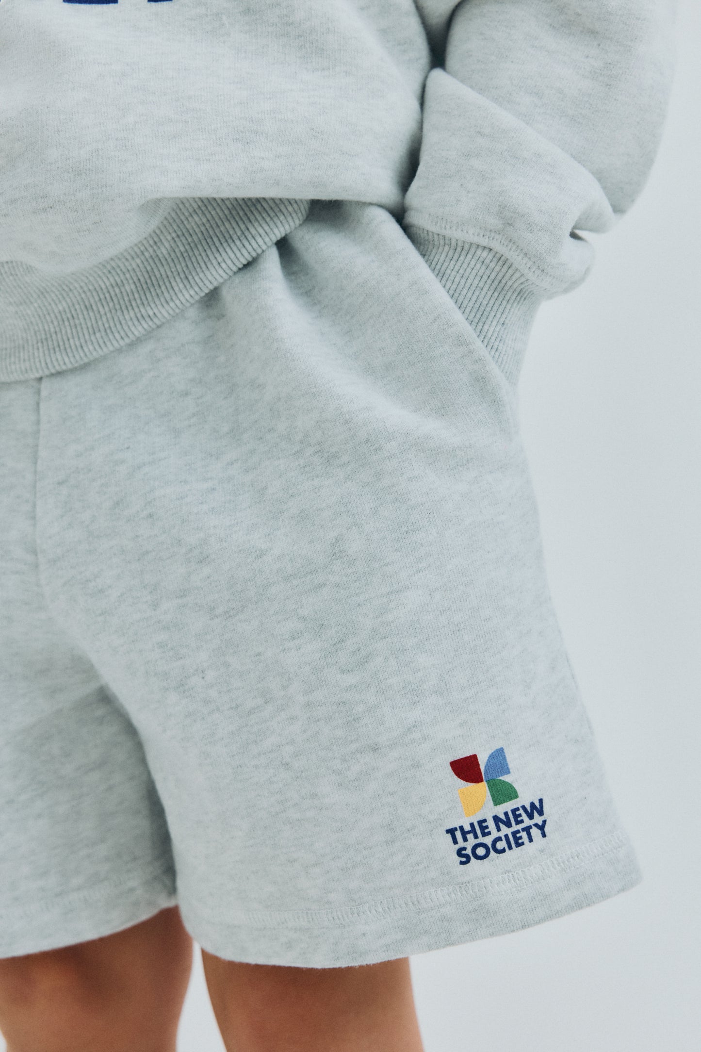 The New Society - TNS Logo Short Light Grey Melange