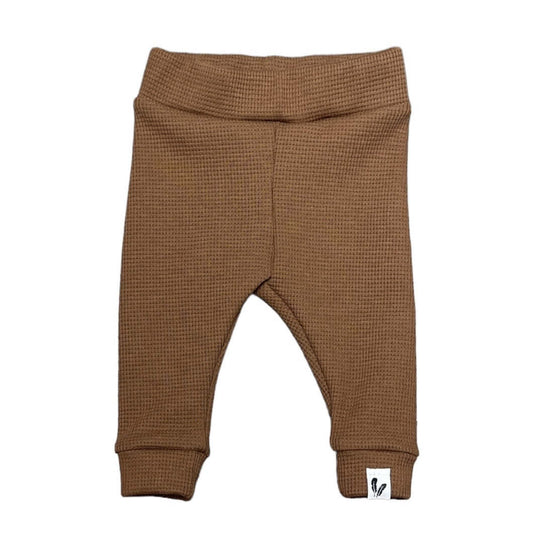 Newborn broekje skinny Waffle brown